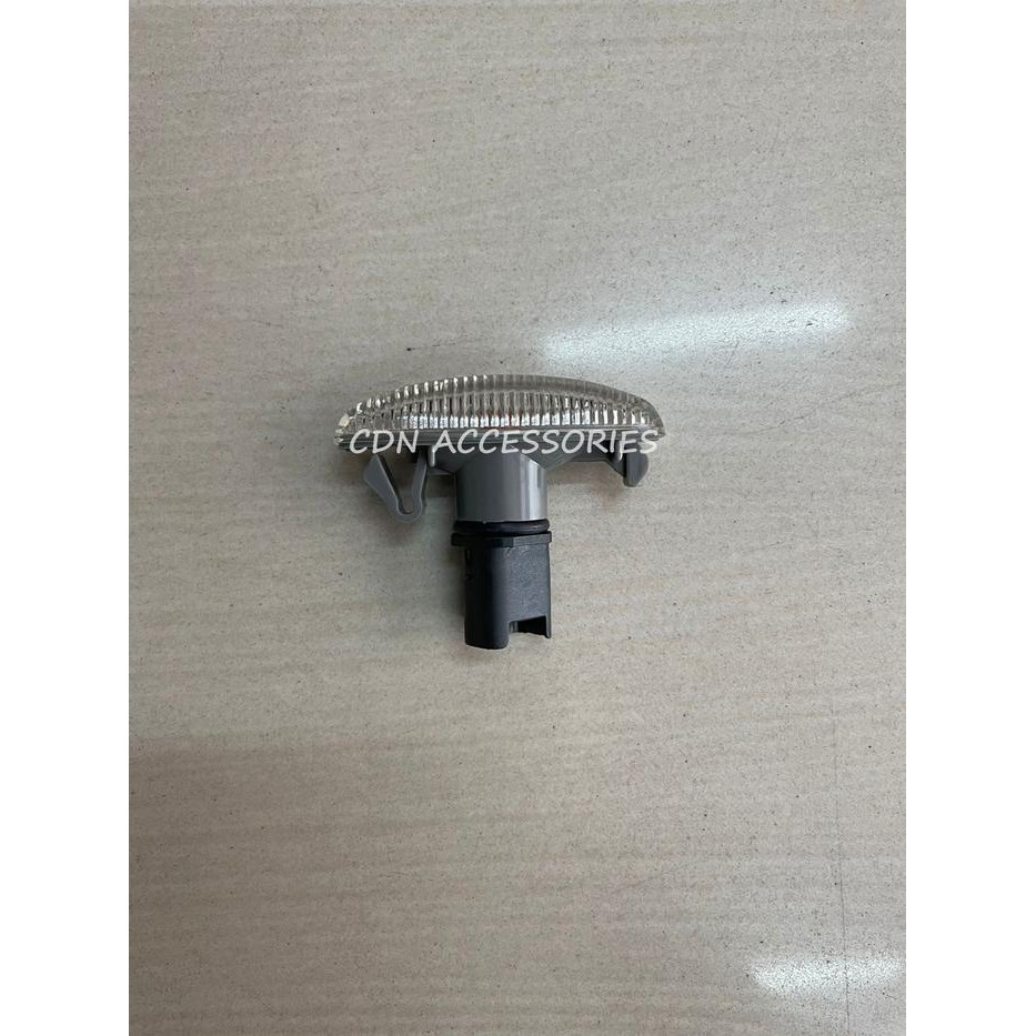 Lampu Sein Fender Yaris 2014/Lampu Samping All New Limo 2014/Vios 2014