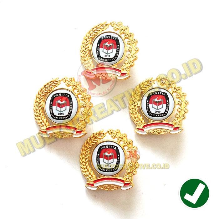 

Pin Custom Murah - Lencana Pemilihan Kades Lurah Murah PREMIUM