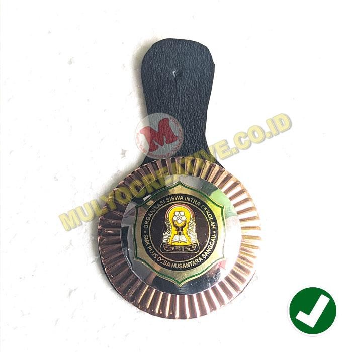 

Pin Jengkolan Osis Logo OSIS Custom Nama Sekolah PREMIUM