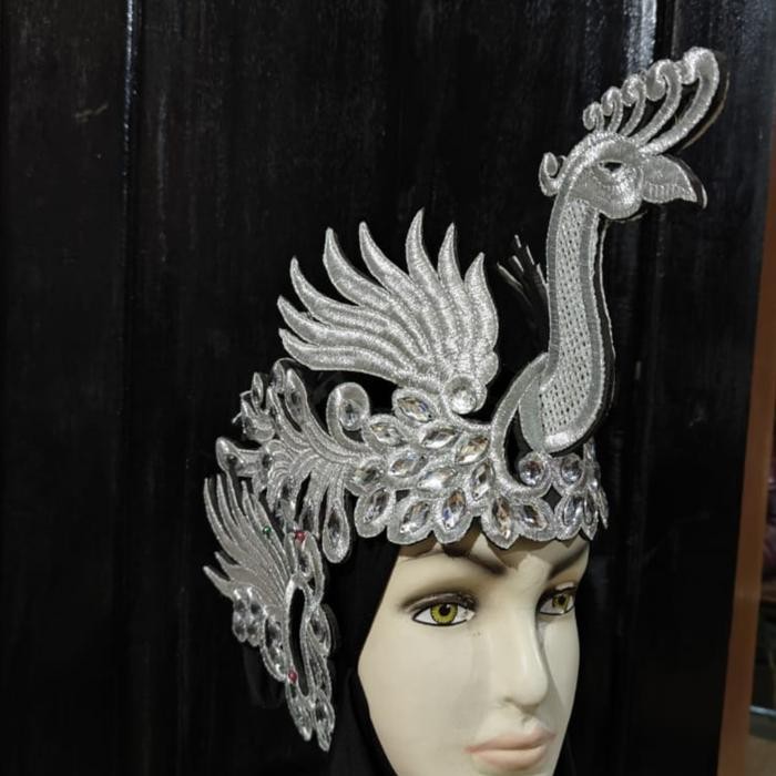 Bordir Siger Mahkota Tari Motif Merak