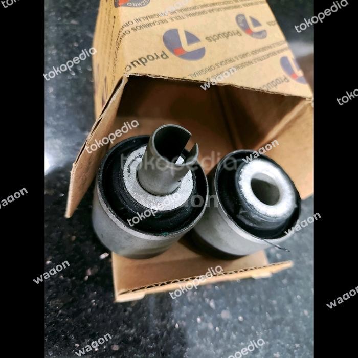 Terhemat Bushing Stang Arm Belakang Mercy W202 W124 W210