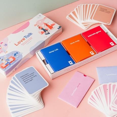 Kartu Permainan LoveTalk - Fitur 8 in 1 untuk Pasangan Suami Istri dan Kado Nikahan