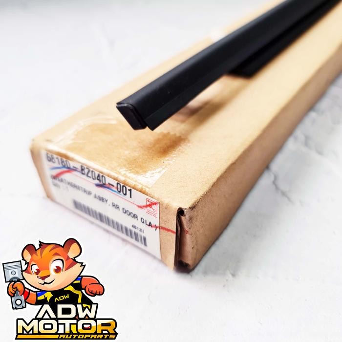 Pelipit Pintu Karet Kaca Luar Belakang Kanan Avanza Veloz Xenia Kode 079