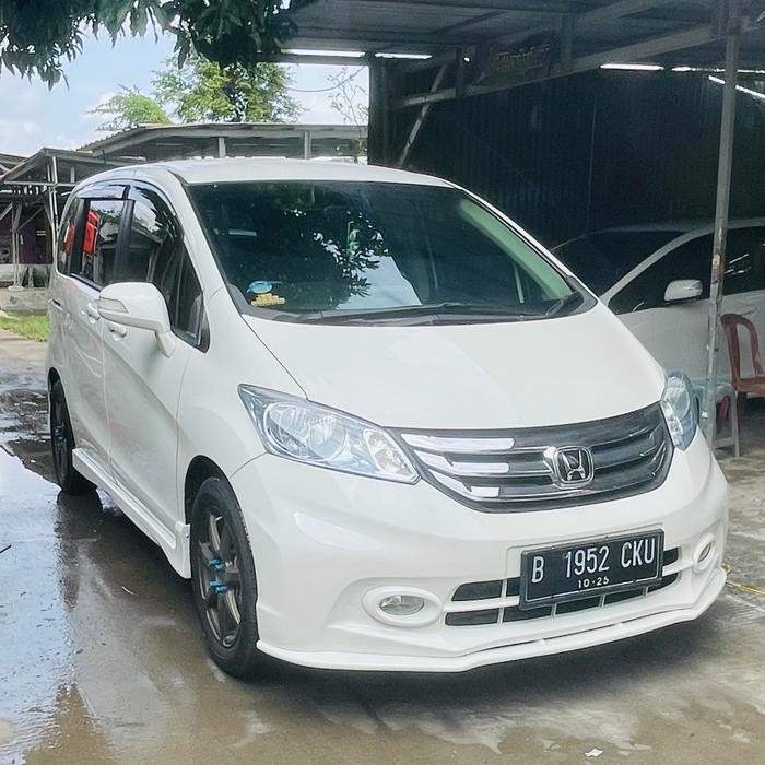 New Lips Bumper Depan Honda Freed Ready