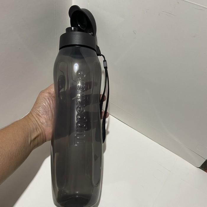 

(Expert) Tupperware Botol minum ukuran 1 Liter