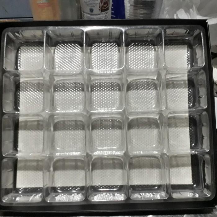 (Expert) NASTAR BOX / DUS KUE NASTAR