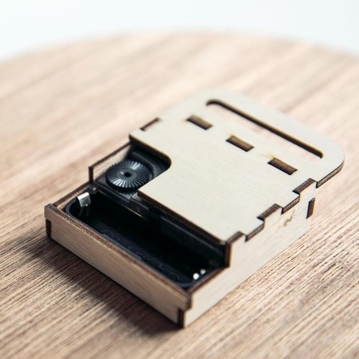 Wooden Cat Wall Clock Jam dinding kayu kucing