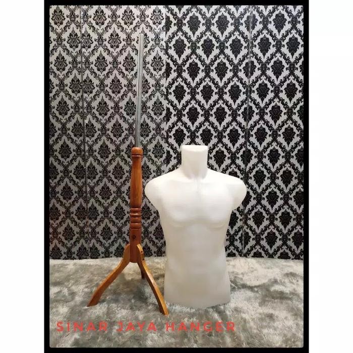 

PAKET MANEKIN BODI COWOK OTOT BENING KAKI KAYU MANNEQUIN