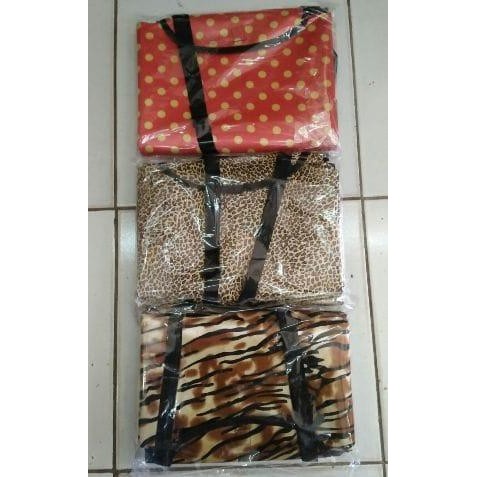 Produk Unggulan Tikar Lipat Micro Satin Fiber Size 150Cm X 200Cm / Tikar Lipat Plastik