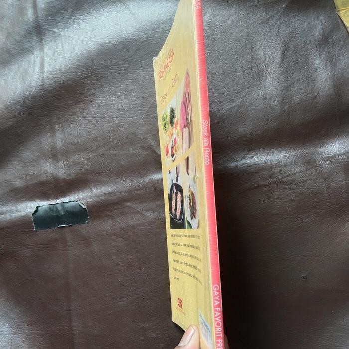 

PROMO Buku Masak Seri Masak Femina PRIMARASA STEAK ALA RESTO Kode 792