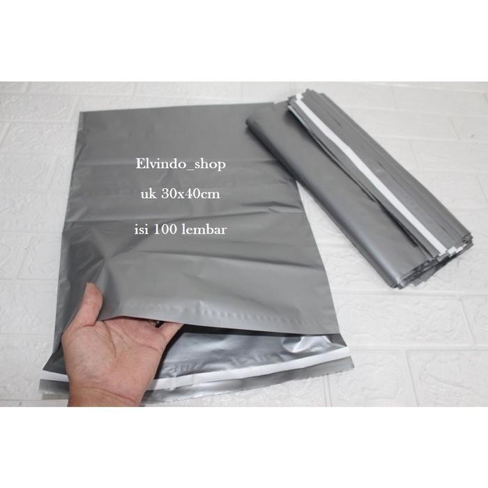 

POLYMAILER 30X40CM/PLASTIK PACKING OLSHOP / PLASTIK PEREKAT LEM MURAH ISI 100 LEMBAR KODE 850