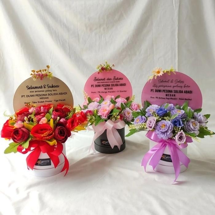 

Kado Hadiah Birthday Grand Opening Graduation Gift Acrylic Bloom Box