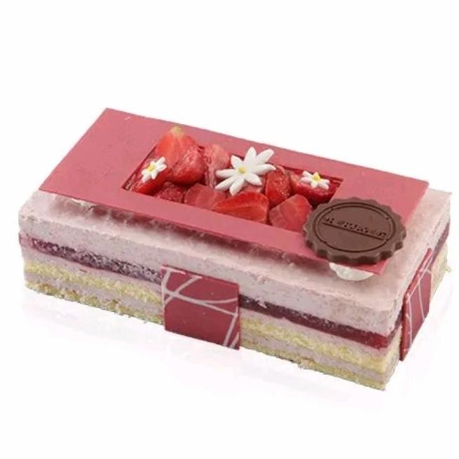 

Strawberry Oat Cheese High Fiber Cake / Diet Cake - The Harvest / Half