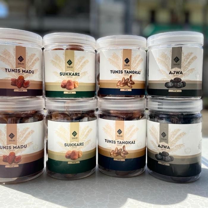 

Glx Kurma Ajwa 500gram Taslim Premium Quality