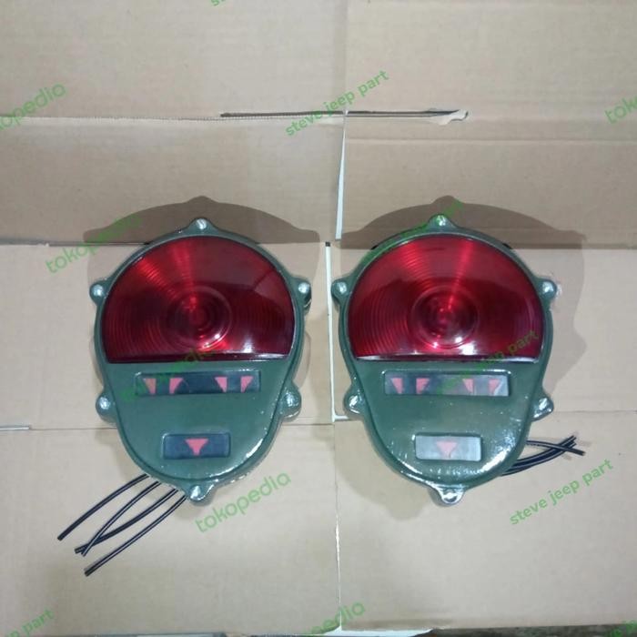 Lampu Stop Lamp/Lampu Belakang Tengkorak Jeep Willys Besi Kode 062