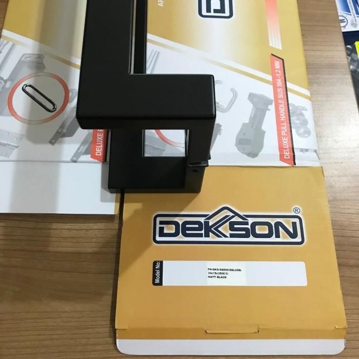 PULL HANDLE DEKKSON DELUXE SQ PH 809 30X15X380X350 BLACK BROWN WHITE