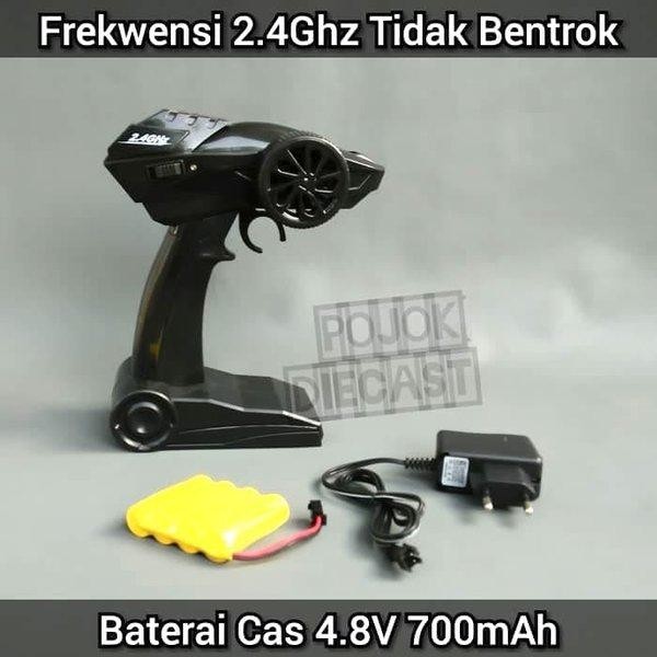Mainan Mobil mobilan remot kontrol Mobil Remot 4WD ROCK CRAWLER
