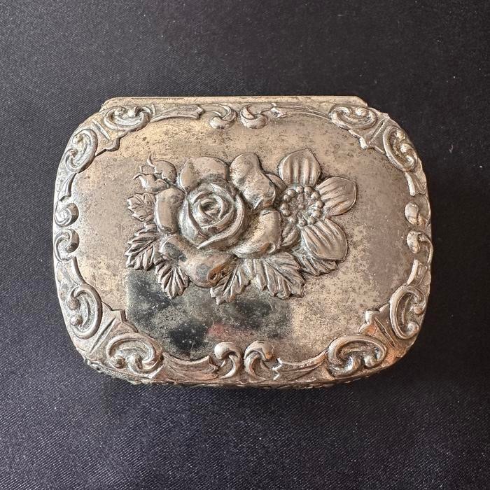 PROMO Vintage Japan Flower Trinket Box