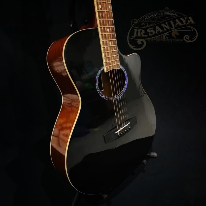 GITAR AKUSTIK/AKUSTIK ELEKTRIK JR.SANJAYA PATROL 01 *