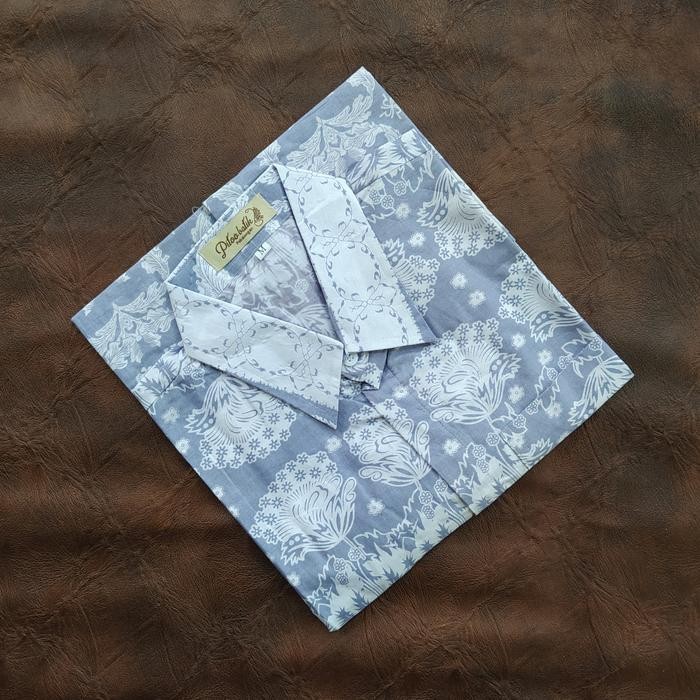 Batik Pria Warna Soft - Kemeja Batik Pria Lengan Pendek Abu Biru Muda Pasti Diskon