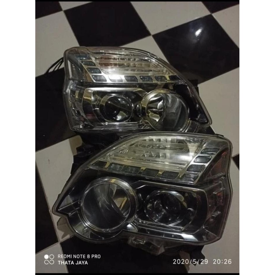 Paling Baik Lampu Depan Headlamp Nissan Xtrail X Trail Xtrail Urban 2014 2015 T31