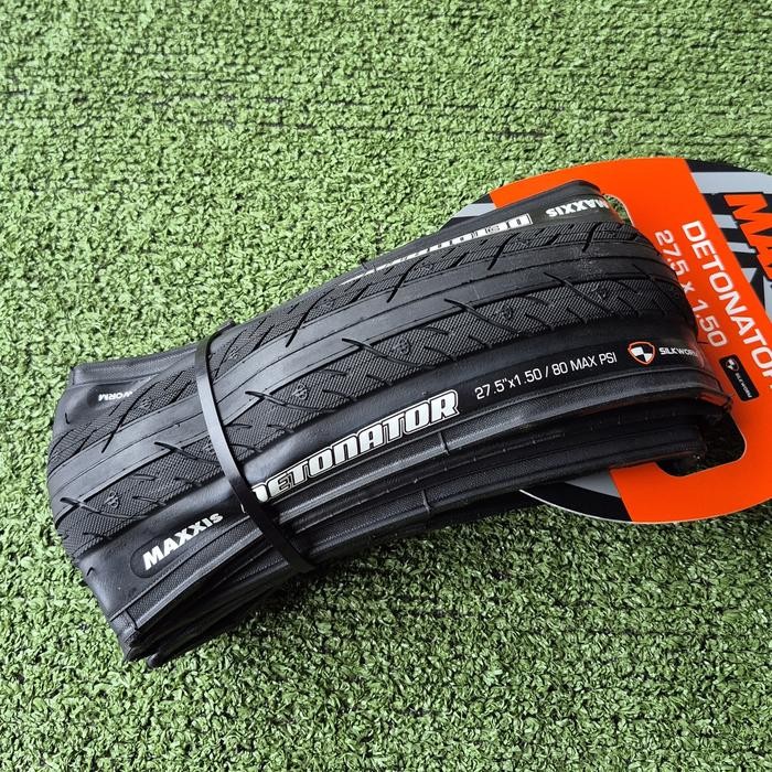 Ban Luar Maxxis Detonator 27.5 X 1.50