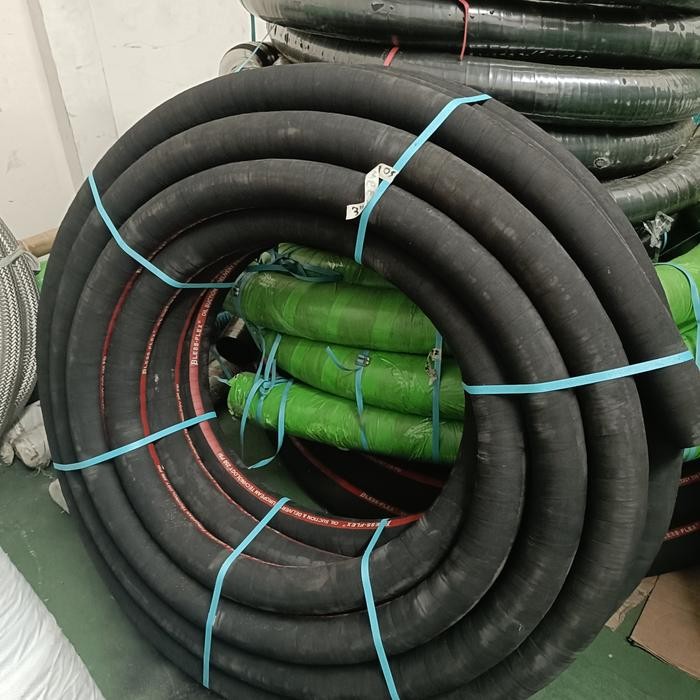 Terbagus Selang Karet 4 Inch / Rubber Hose Oil Suction 250 Psi, Per Meter
