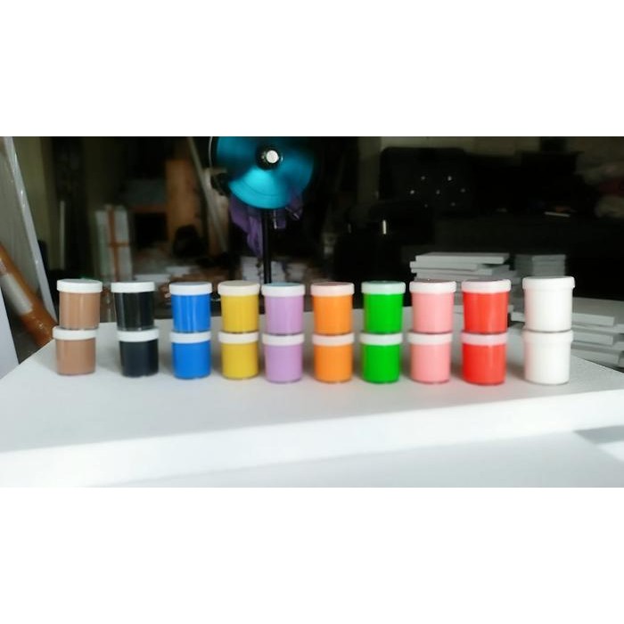 

Cat Lukis Akrilik Isi 20 ml. Ada 5 Warna Dasar. Good Quality