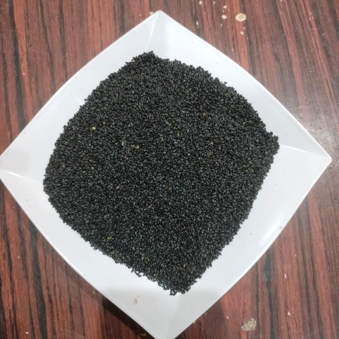 

Biji Selasih / Basil Seed Kualitas Super 100 gram / 250 gram / 500 gram / 1 kg