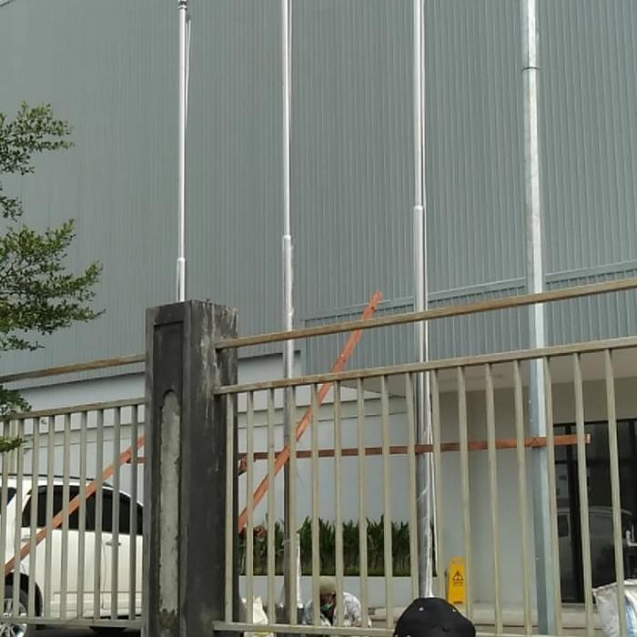 Tiang Bendera Stainless Steel Outdoor Terbatas