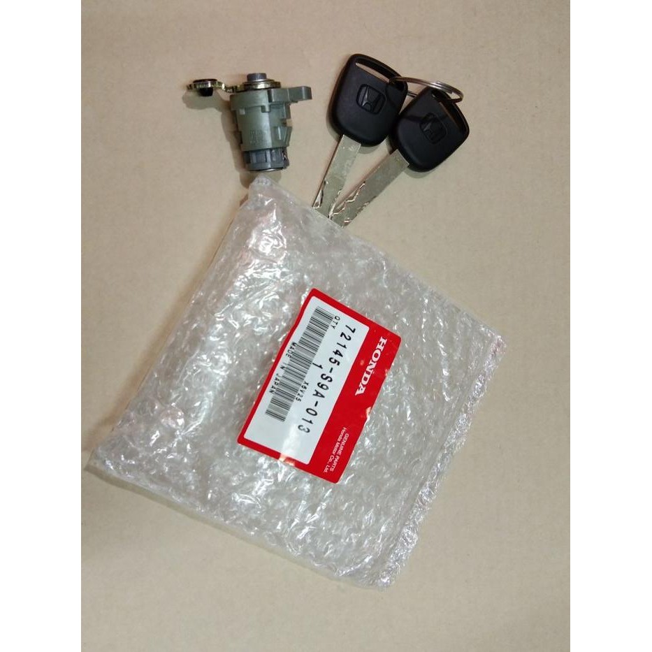 Kunci Pintu Kanan Honda Crv 2002 2003 2004 2005 2006 CRV RD4 RD5 RD6 2002 2003 2004 2005 2006