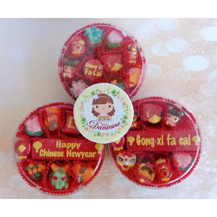 

Coklat Karakter Imlek Toples 250 Gram