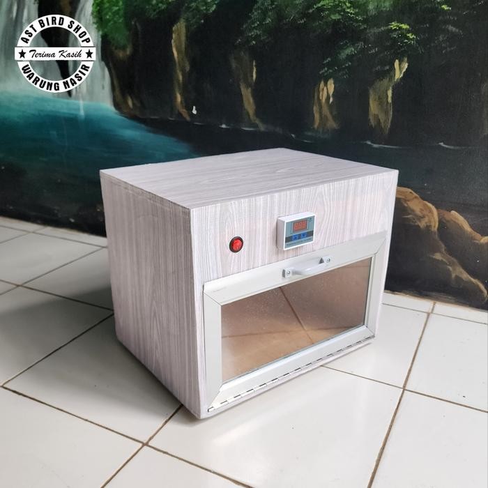 Inkubator otomatis penghangat baby burung cindil