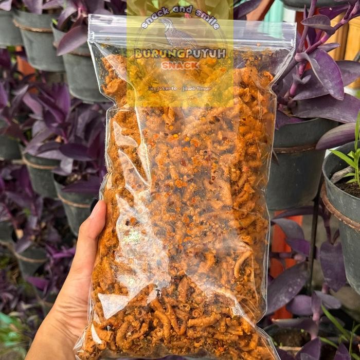 

Usus Crispy 1KG / 1 KG Kripik Usus Bumbu Pedas Daun Jeruk Pedas Food Premium jaya makmur 2 doyok