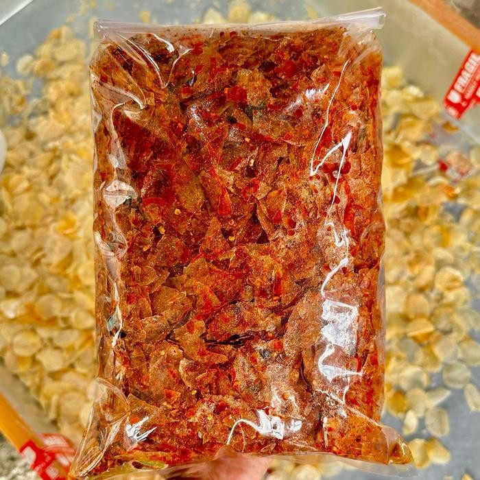 

KRIPCA PEDAS DAUN JERUK MAMIN 1 KG Keripik Merah Snacks Kripik Food Cemilan