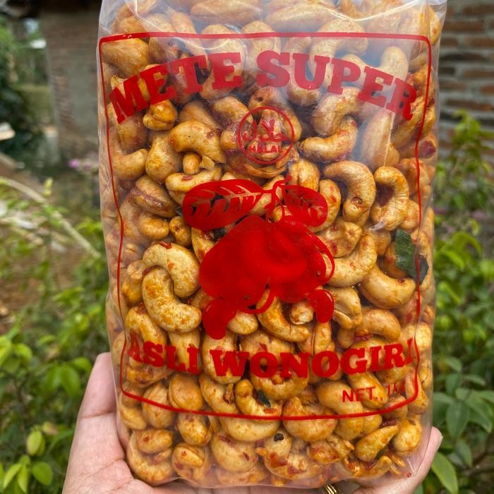 

KACANG METE MATANG PEDAS MANIS 1KG