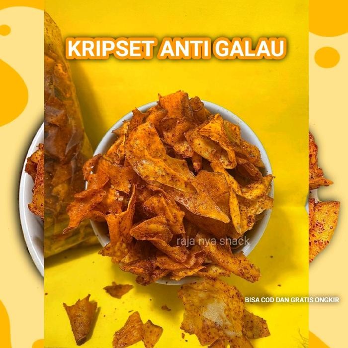 

Sedia bundling kripset gr perkemasan 250gr+250gr hemat Food Pedas Kripik Crispy