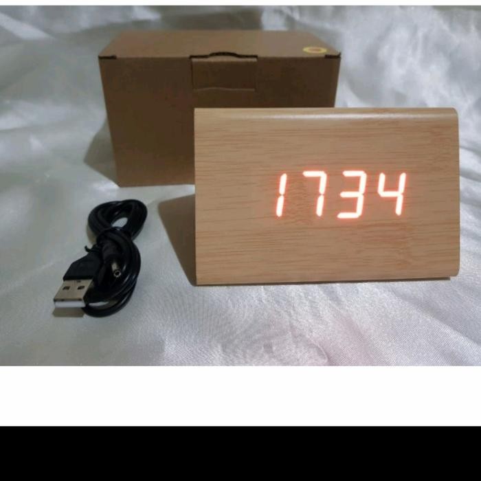 Jam Kayu LED Segita Jam Meja Kayu