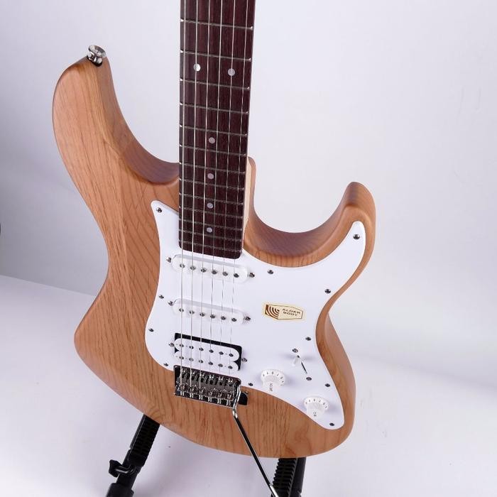 Yamaha Pacifica 112J Gitar Elektrik / Gitar Elektrik Yamaha Pac 112J