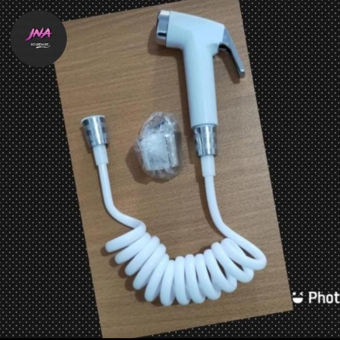 Toilet shower closed duduk jet shower closed selang spiral putih