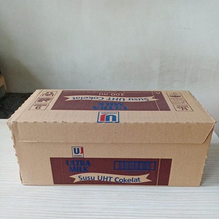 

(Expert) SUSU ULTRA MILK COKELAT 200 ML 200ML DUS KARTON (1 DUS ISI 24 PCS) / SUSU ULTRA UHT RASA