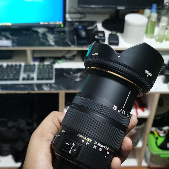 lensa sigma 17-50mm hsm fullsrt. f2.8 for canon