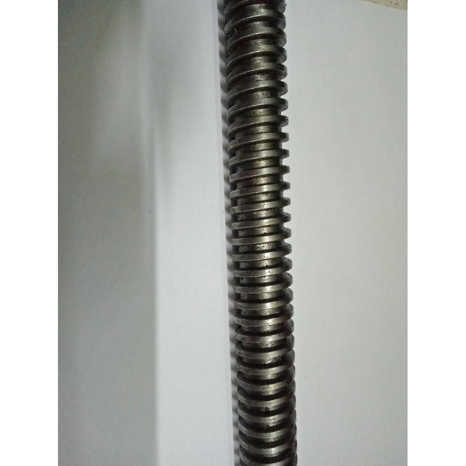 1 " x 100 cm As Drat Ulir Kotak / As Drat Trapesium *