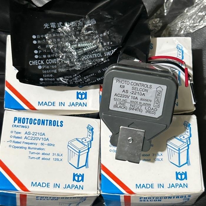 PHOTOCELL SELCON AS-2210A 10A/PHOTOCONTROLS 10A AS2210A SELCON