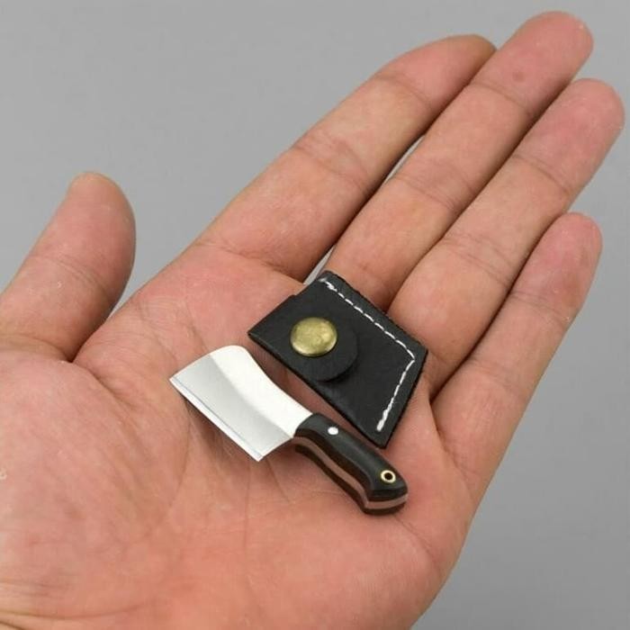 

PISAU MINI AKSESORIS SELF DEFENSE PORTABLE KNIFE KOLEKSI UNIK HOBI KODE 641