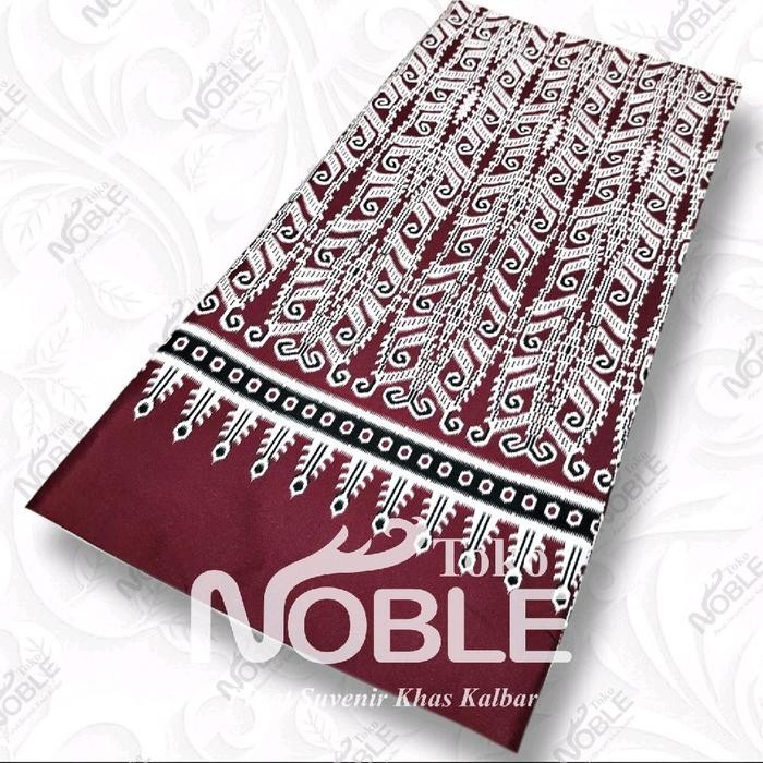 

Kain Batik Motif Dayak Khas Kalimantan Barat