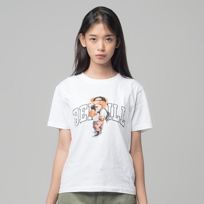 Benhill T-shirt Kaos Wanita Grafis Katun 30s Combed Lengan Pendek White 610-29186 Baju Nyaman