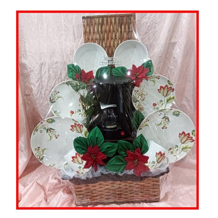 

PARCEL PECAH BELAH LEBARAN - PIRING SET + COFFE MAKER