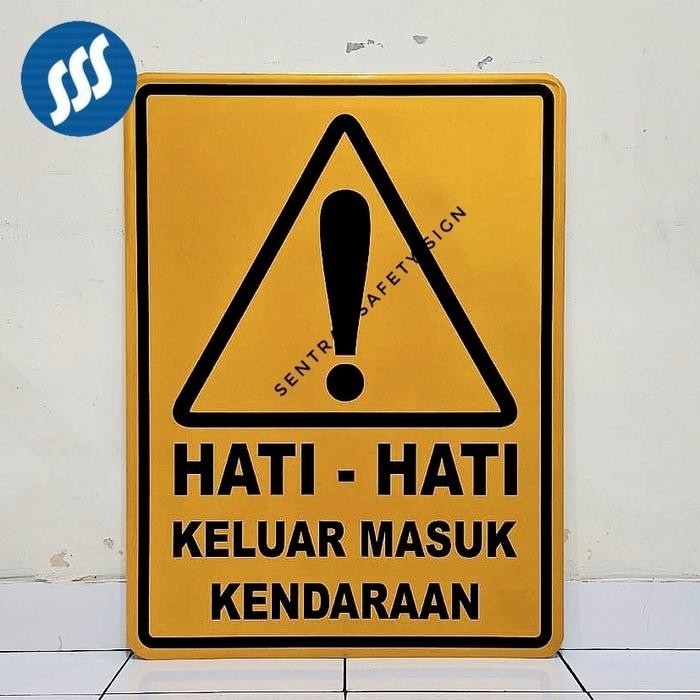 

Rambu Hati-Hati Kurangi Kecepatan 80Cm X60Cm