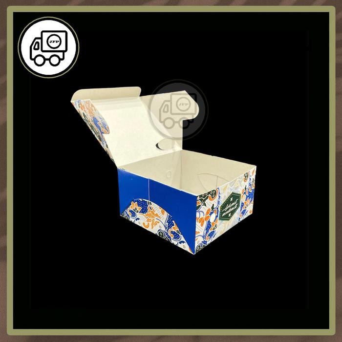 Dus Snack Box Kue 12x12 12x14 12x16 Motif Batik isi 100 pcs